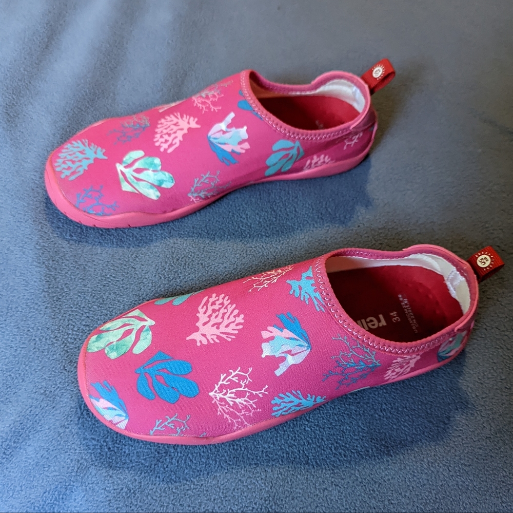 Reima Sunroof Swimming & Water Shoes - size 2.5 / 3